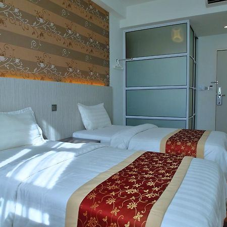 Studio8 Inn Bintulu Esterno foto